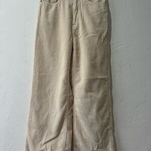 BDG High & Wide Corduroy Pant Beige Urban Outfitters
Women's Size 26